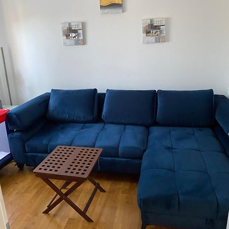 Apartman Lidija Linardici Luaran gambar